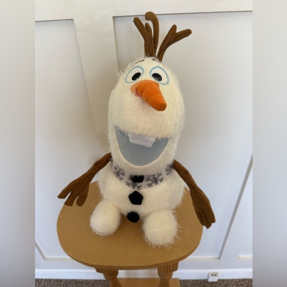 Authentic Disney Store Olaf Frozen Plush Toy Snowman Stuffed Animal 16 Inch - Picture 1 of 11
